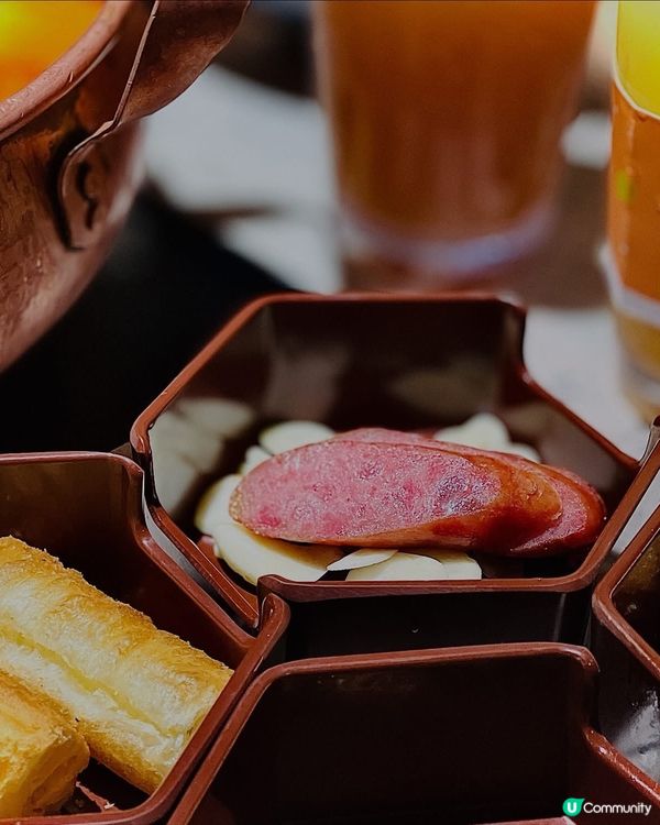 呢度有高質和牛🐂比我瘋狂食，仲有大閘蟹送😍