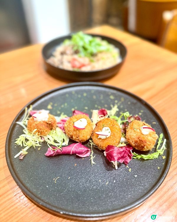 傾偈好去處！灣仔咖啡店，食埋佢！😋