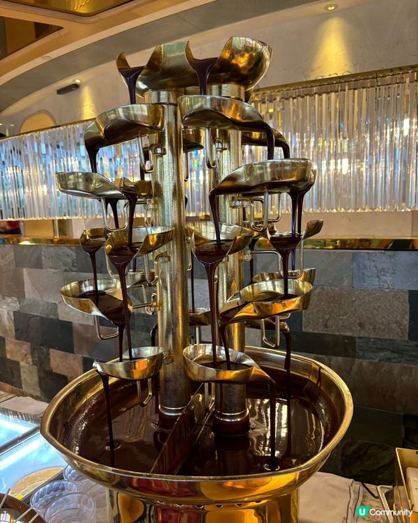 灣仔自助山🤤！海鮮甜品天堂！