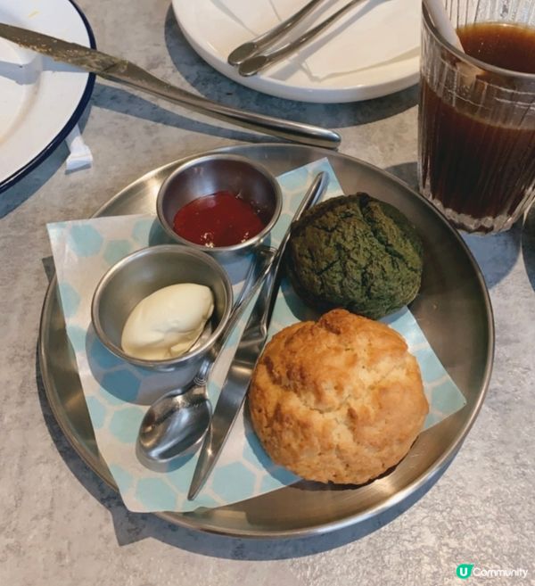 喺上環蘇杭街既Kaffeine 竟然有得賣網店Grandma...