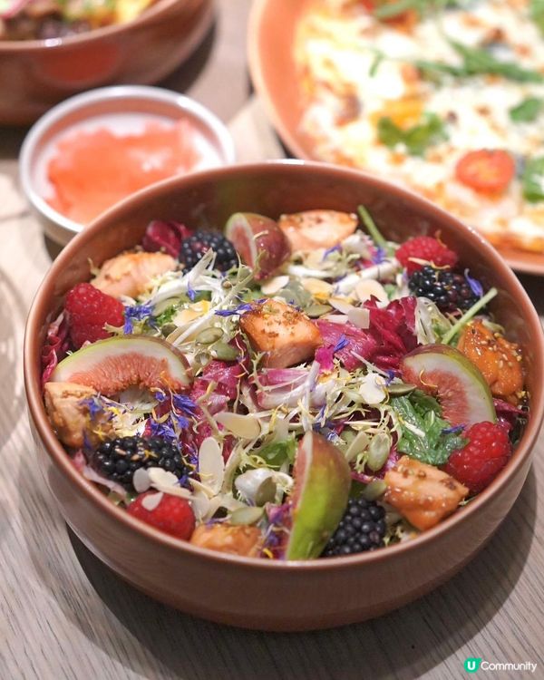 機場渡假風花廚！📸 輕食打卡😋