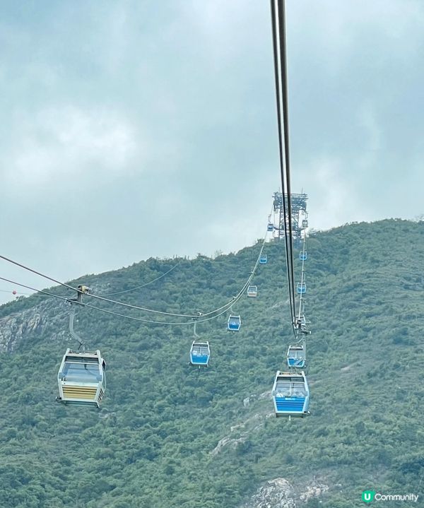 香港標誌性景點，也是世界十大最佳纜車體驗之一。全長5.7公里...