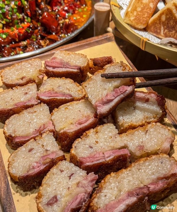 紅糖陰米粥，記得點！是真的會拉絲！黏糊糊糯叭叭.紅糖味兒那個...