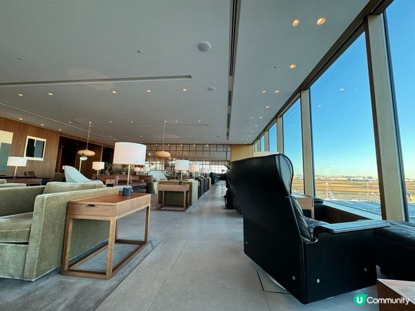 舒適美景+美食@國泰東京羽田 Lounge