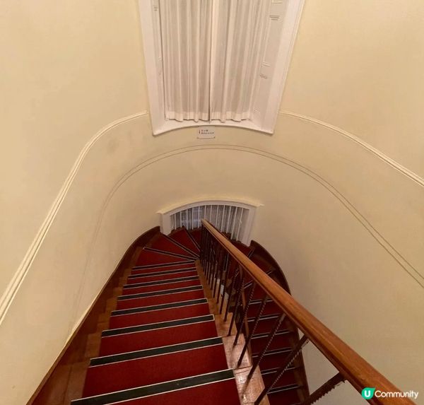 香港公園內的舊三軍司令官邸是本港現存歷史最悠久的西式建築。曾...