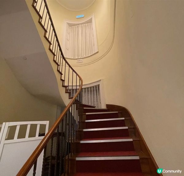 香港公園內的舊三軍司令官邸是本港現存歷史最悠久的西式建築。曾...