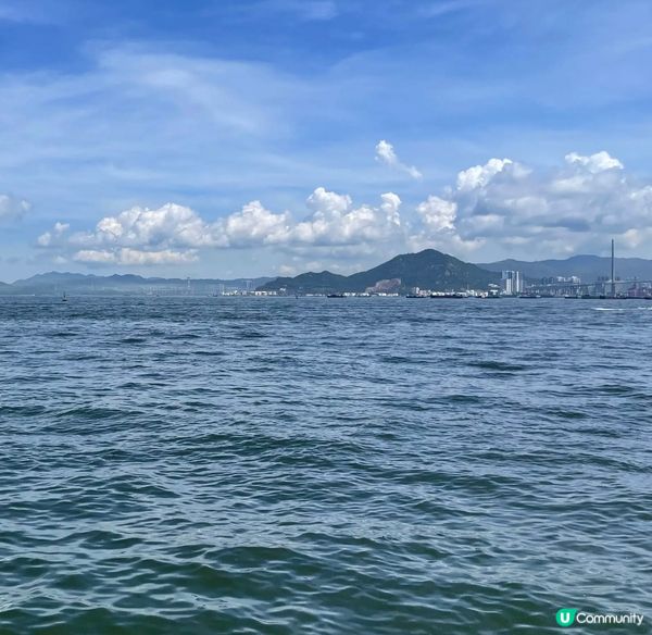 卑路乍灣海濱長廊位於堅尼地城城西道，由海濱長廊和相連休憩用地...