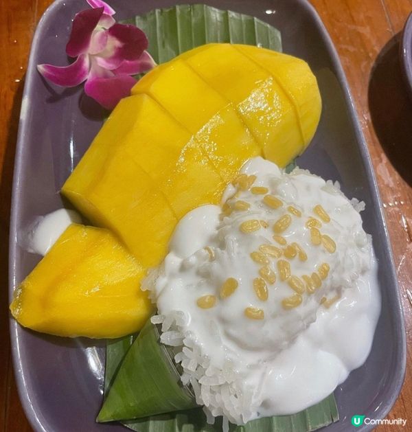 芒果糯米飯伴椰奶