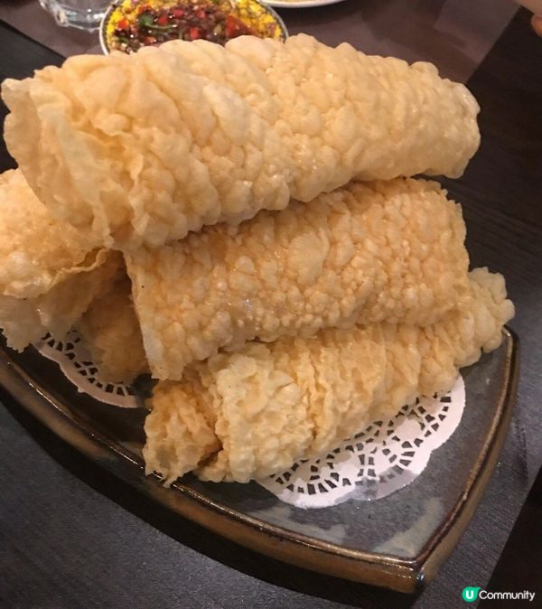 炸響鈴，新鮮炸起熱辣辣脆卜 卜，吸入濃湯，味道一流。