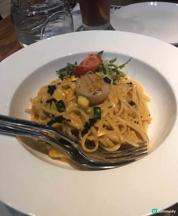 海膽忌廉汁扁麵-帶子新鮮爽口，呢個扁麵比起其他味道會濃味d，...