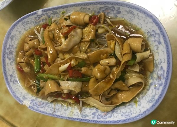 食正宗潮州菜，當然要去到當地食係最好啦，味菜炒新鮮鵝腸，鵝腸...