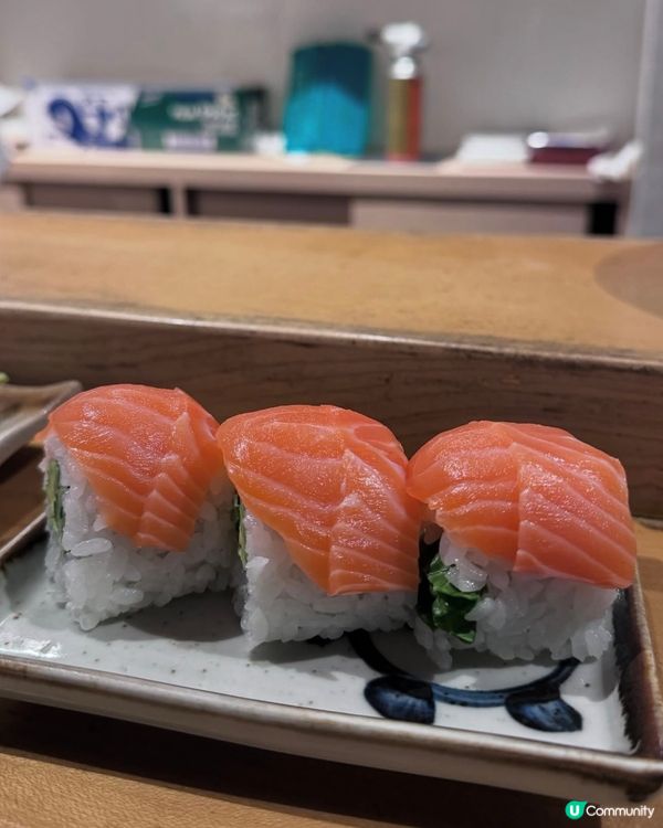 返工就係一件壽司🍣 做下層果陣，一定覺得上面多嚿魚🐠