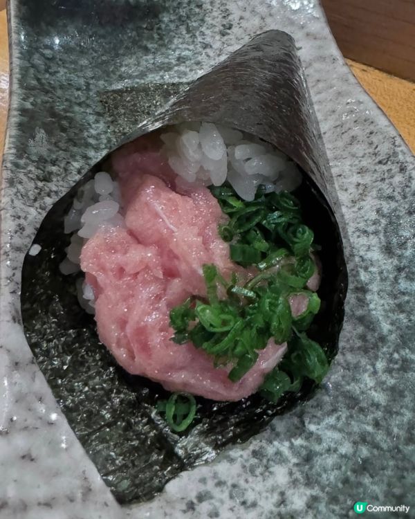 返工就係一件壽司🍣 做下層果陣，一定覺得上面多嚿魚🐠