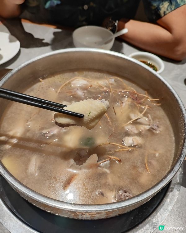 豬肚雞熱辣辣🌶️暖笠笠🥰