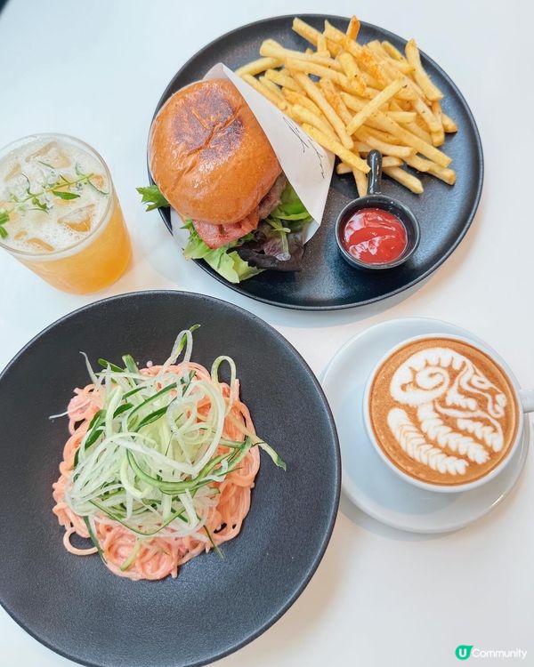 Pause It! 靜靜地享受這杯咖啡