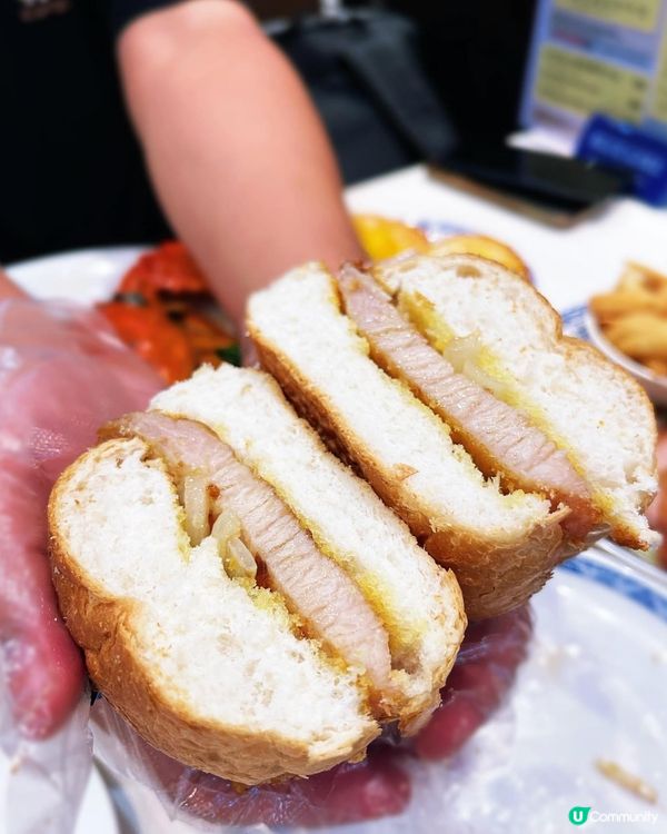 澳門茶餐廳新玩法！🦀  海鮮大肉蟹配葡撻，正呀！😋