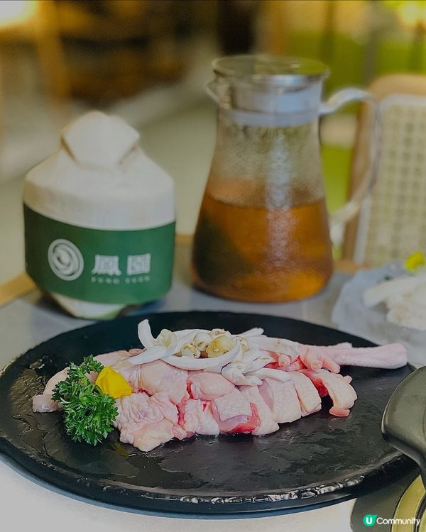 泰國椰青水煮椰子雞，真材實料超清甜❣️❣️