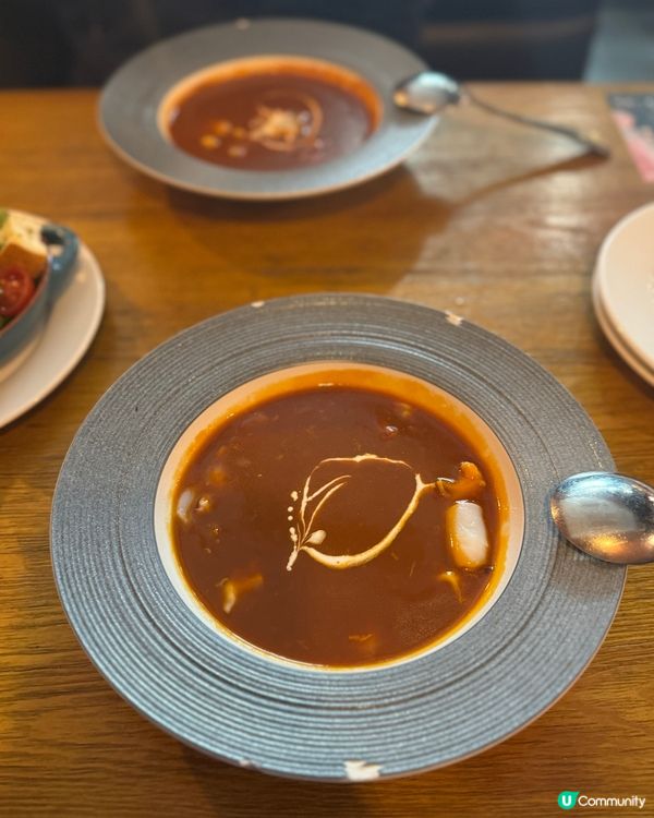 放假拍拖食龍蝦🦞荃灣海之戀😋