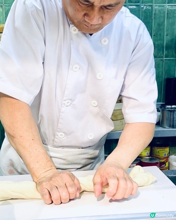 呢度嘅手工拉麵同包點，小妹真係極度推介🫶