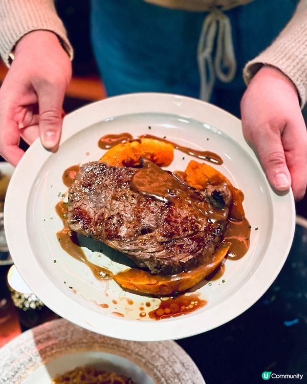 充滿本土風味嘅白蘭樹下氈酒湯力好值得一試😍