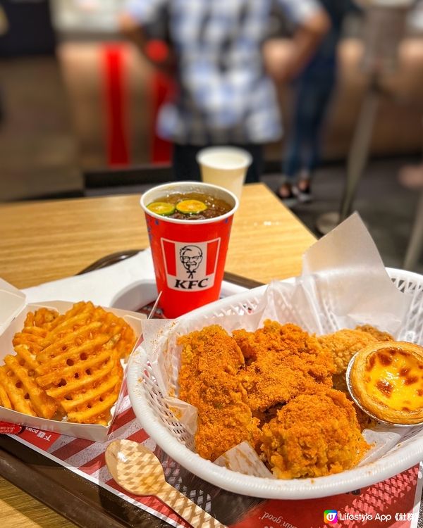 ✨ KFC泰式紅咖哩脆雞套餐🐥✨