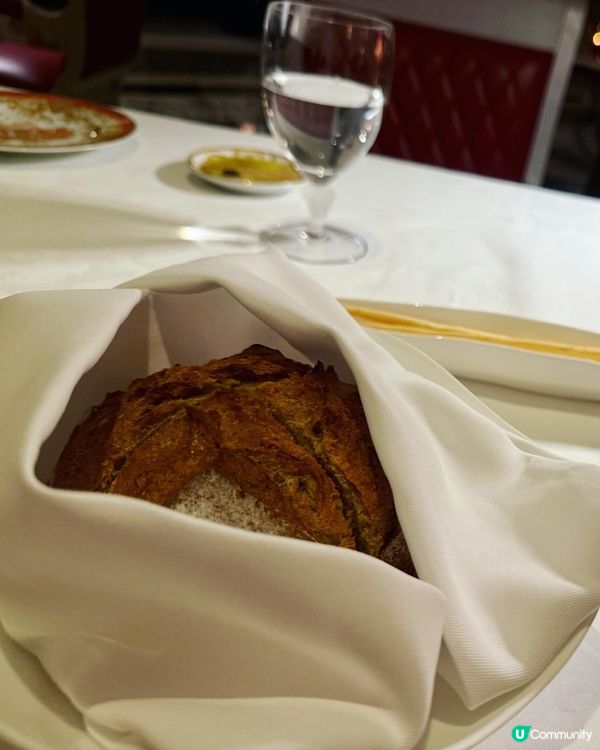 食與美的藝術 : 當奧豐素1890與Versace獨特體驗