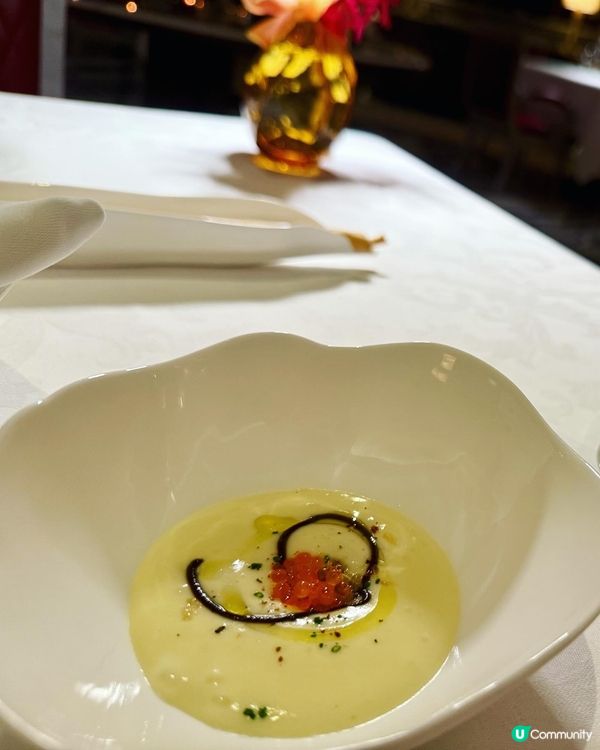 食與美的藝術 : 當奧豐素1890與Versace獨特體驗