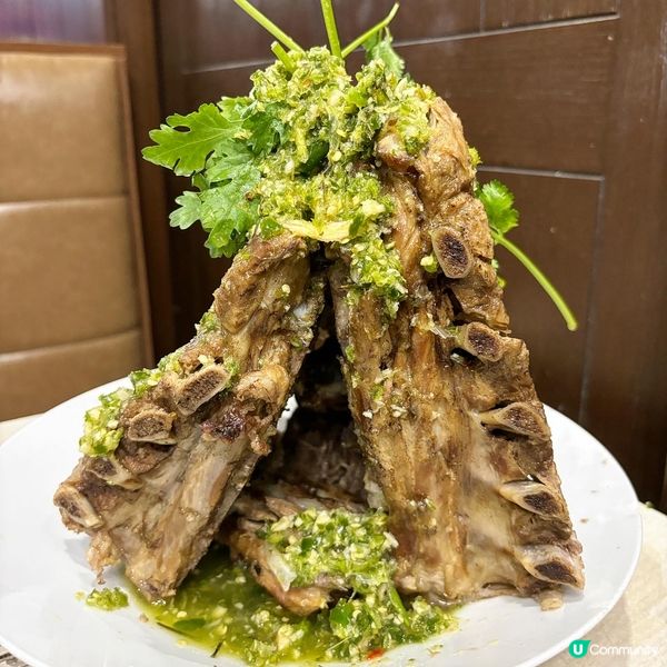 銅鑼灣•滋味泰菜 必食火山骨三色咖喱