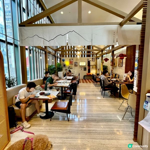 銅鑼灣•悠閑寵物友善Cafe