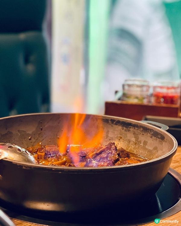 超扺‼️任食安格斯牛，仲要雞煲、牛尾煲、豬手煲都可以任食⁉️