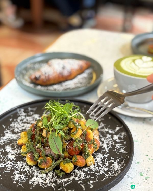 跑馬地cafe😋 必試薯仔丸子！🥔