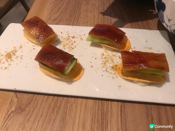 排隊中菜之城中鴨子🦆😋出色北京填鴨