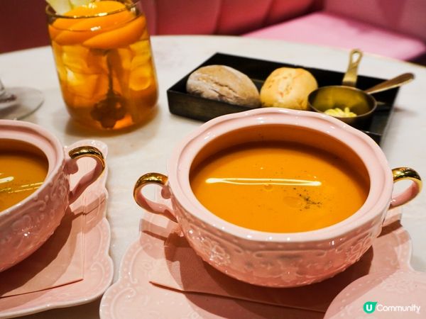 K11 Musea 粉紅花系打卡西餐廳