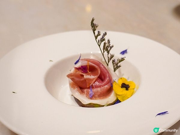 K11 Musea 粉紅花系打卡西餐廳