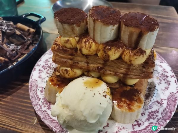 天氣已經夠晒熱辣辣🥵，同亞仔走進一個還沒有地鐵既舊區覓食，堅...