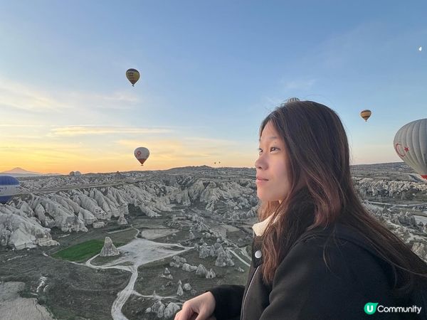 本人又喜歡去旅行和熱愛水上運動，最近才剛去完土耳其和杜拜，又...