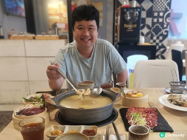 🔥上環私房火鍋🍲  湯底真材實料！