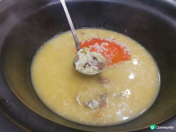 衣家連蒸氣火鍋都有廚師發辦啦！😂