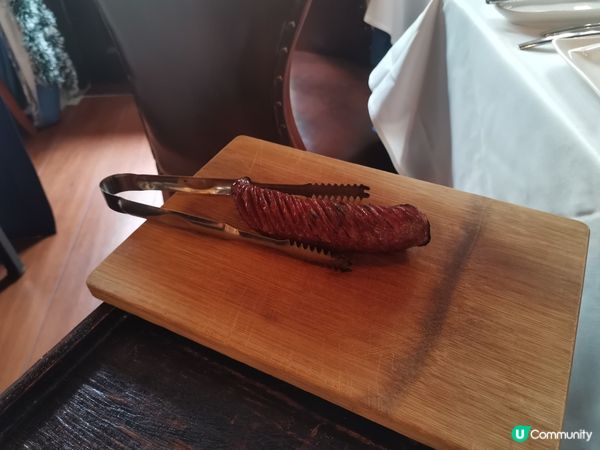 在這個充滿葡國風情的街道上，總讓我想來一餐正宗美味的葡萄菜