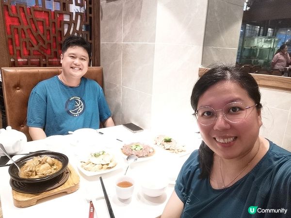 吸滿滷汁的「滷水豆腐」濃鬱香甜，白飯都吃上兩碗😊
