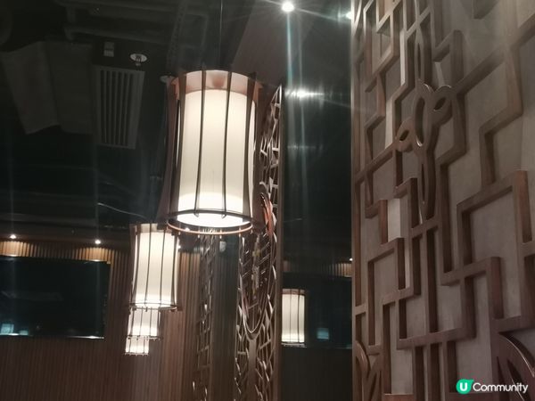 吸滿滷汁的「滷水豆腐」濃鬱香甜，白飯都吃上兩碗😊
