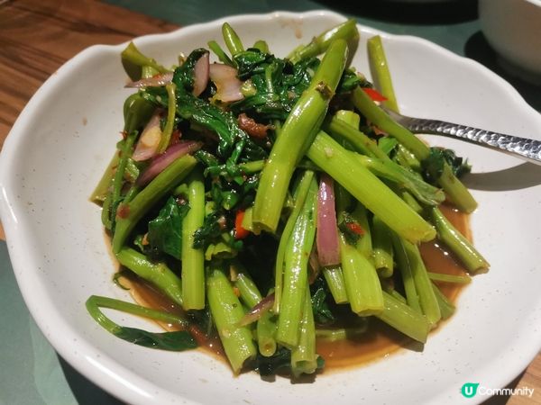 香港美食丨尖沙咀丨新泰東南亞餐廳丨每一款都特別合我的口味😋