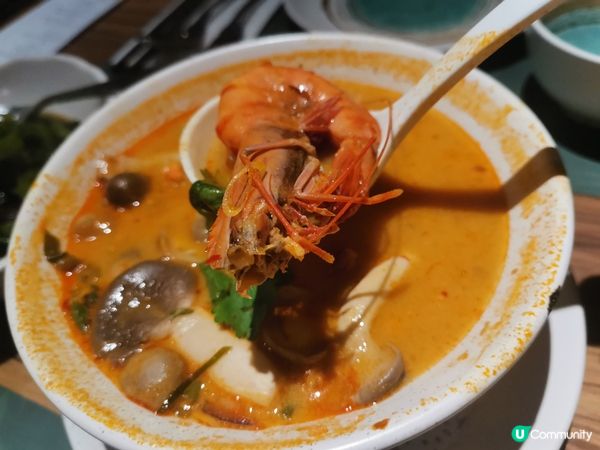 香港美食丨尖沙咀丨新泰東南亞餐廳丨每一款都特別合我的口味😋