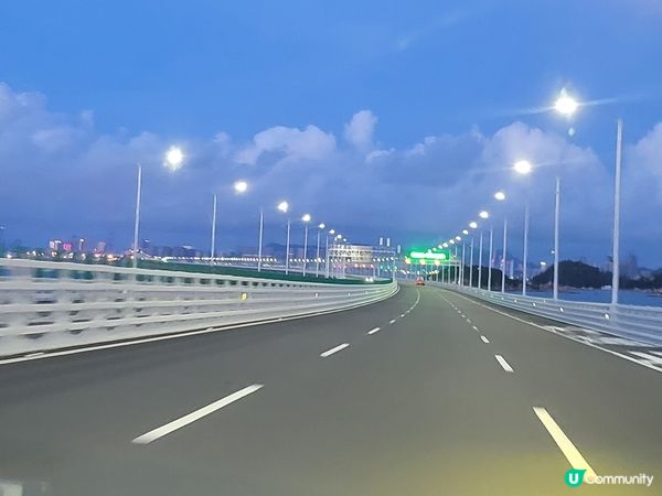 2025年9月港珠澳大橋的首個清晨