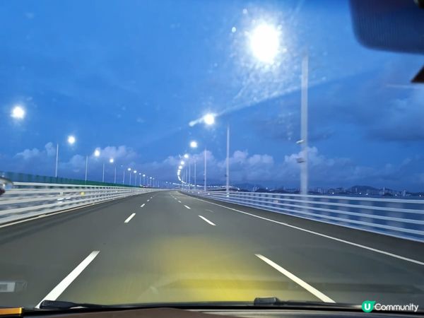 2025年9月港珠澳大橋的首個清晨