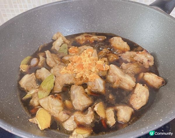 今日整咗好味黑醋豬軟骨，味道酸酸甜甜，做法不是太複雜，不用太...