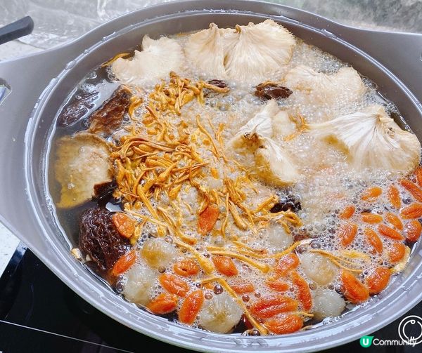 羊肚菌蟲草花猴頭菇🍄煲瘦肉