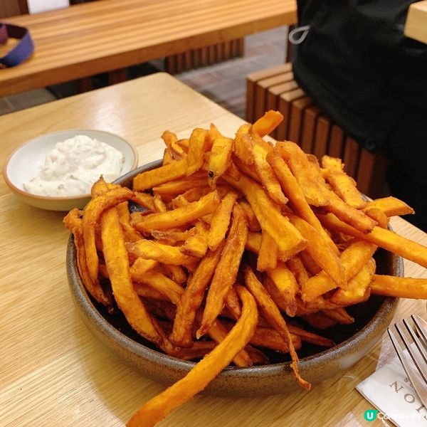 【尖沙咀】 簡約高質素文青CAFE🍽️多款素食主食