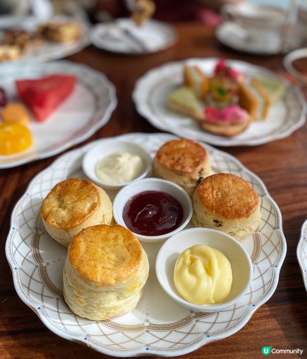 𝐀𝐟𝐭𝐞𝐫𝐧𝐨𝐨𝐧 𝐓𝐞𝐚 𝐚𝐭 𝐓𝐢𝐟𝐟𝐢𝐧 