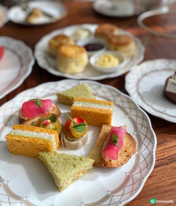 𝐀𝐟𝐭𝐞𝐫𝐧𝐨𝐨𝐧 𝐓𝐞𝐚 𝐚𝐭 𝐓𝐢𝐟𝐟𝐢𝐧 